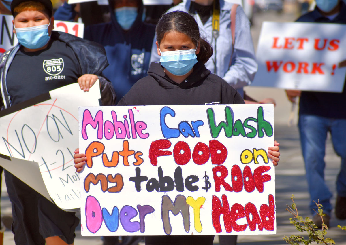 032321-smt-news-car-wash-march-001.jpg
